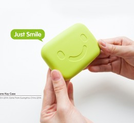 smile face key case