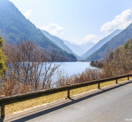 旅行日記，九寨溝這個春天來看你。