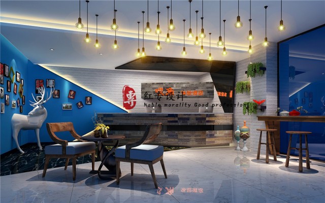 说明：哎角酒店运用了目前比较流行的主题酒店设计手法，将不同的酒店客户消费群体不同的喜好做了收集、调查和分析，将房型设计的主题性做到了极致，而其项目在成都市著名的娱乐核心区域九眼桥，独特的外观和内部装饰使其知名度很快的打开，让酒店本身的娱乐文化和精神得到酒店消费者的认可。

