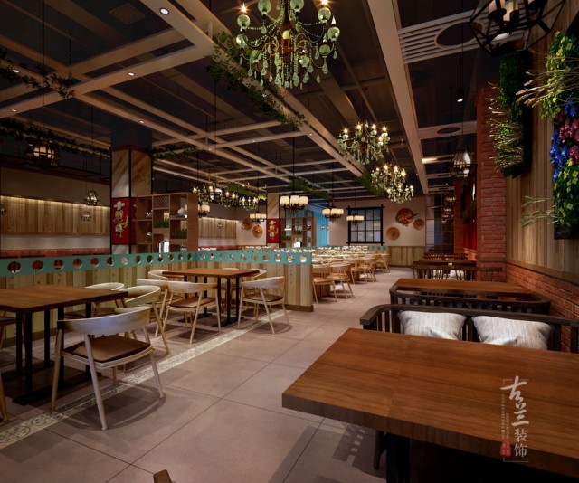 在国内，中式餐厅关键是宾馆饭店和老字号饭店的关键的餐饮场所，运用频率较高。中式餐厅的菜品关键是口味中国菜，从而了解我国的饮食习惯文化和民俗，所以在整体的风格上应该寻求餐饮文化的精髓，与此同时，因为东西南北的口味不一样，民族众多，地域和民俗的差别很大，这就是要求在装修设计上要充分体现出各地不一样的民俗风情和特别的饮食文化来。