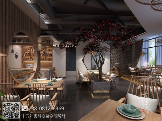 在设计过程中我们考虑了以“晓看红湿处，花重锦官城”为主题的元素，芙蓉花、川西民居、通过新的设计手法在硬装和软装中表现出来。