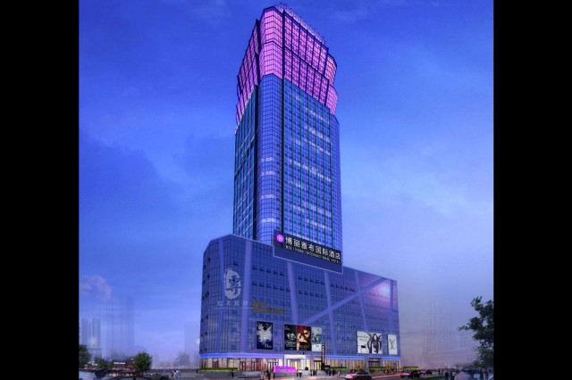 项目名称：唐道.博丽雅布国际酒店

项目地址：青海省西宁市城西区唐道637五号楼
博丽雅布国际酒店东靠新华联商业区，西靠万达商业区，北侧为青海大剧院广场，位于唐道637商业核心区，项目处于整个建筑群的核心位置，视线极佳;

相比京城的沧桑、申城的纸醉金迷、花城的西关风情，拥有深厚历史文化底蕴的古丝绸之路青海道和唐蕃古道上的重要历史文化名城，现今青海西宁的核心区正在孕育着一方休憩空间--博丽雅布国际酒店，在这个酒店内，您可以感受到时空与空间的交错，也能感受到历史与国际感的融合，您即能感受到大都市的休闲、时尚、国际感，也能感受到远离都市那种心灵得以释放的畅快感，在这里，您可以听见逐渐远去的驼铃声，也可以把握大都市的娱乐精神，是西宁奢侈生活体验中心!