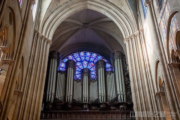 巴黎圣母院著名的管风琴将经历四年的修复